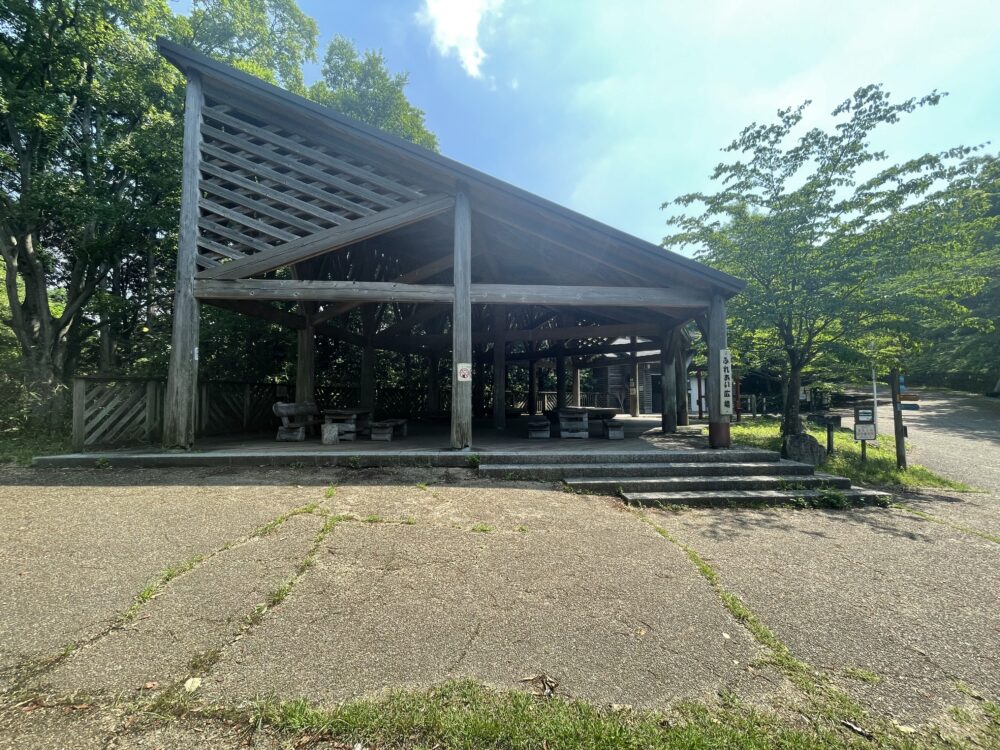 神津嶽ふれあい広場